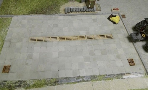 Gehwegplatten hellgrau 180